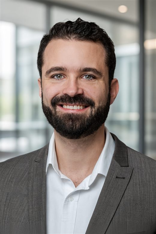 Portrait of Dr. Sebastian Schams
